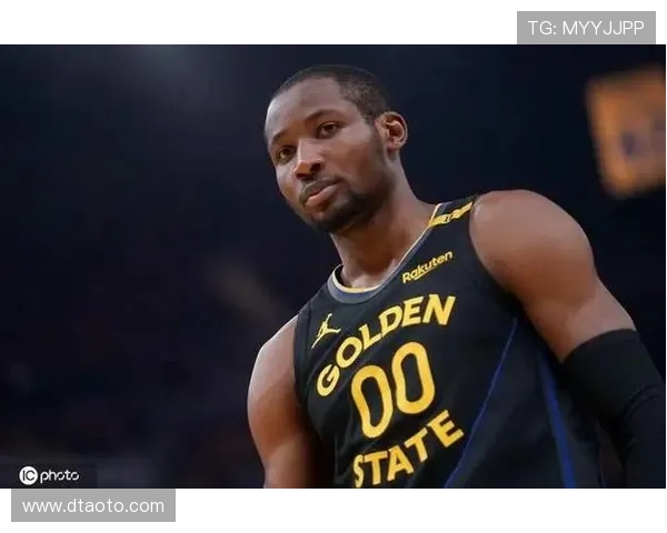 库明加经纪人强硬谈判换得800万却未能争取球员选项的深度分析